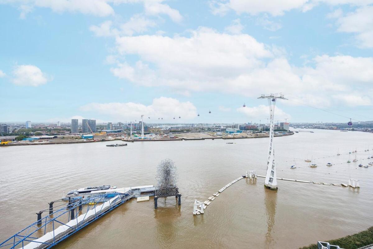 O2- Luxurious 3bd Flat With Stunning View Balcony * Londra